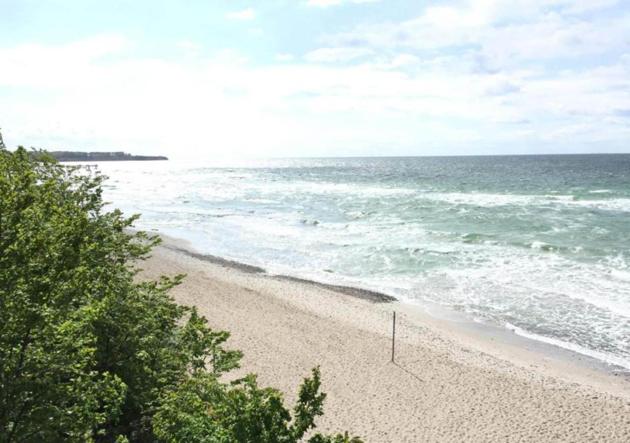 Hotel Zur Traube Ostseebad Kühlungsborn エクステリア 写真