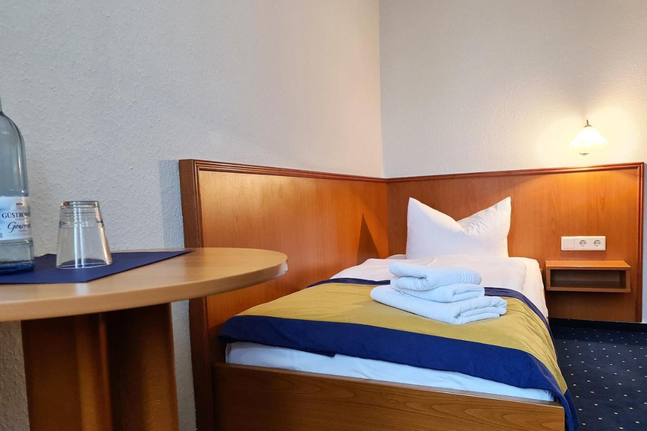 Hotel Zur Traube Ostseebad Kühlungsborn エクステリア 写真