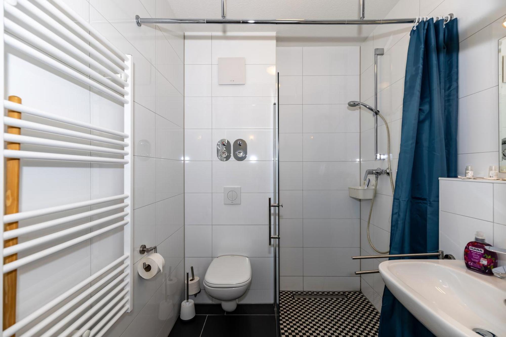 Hotel Zur Traube Ostseebad Kühlungsborn エクステリア 写真